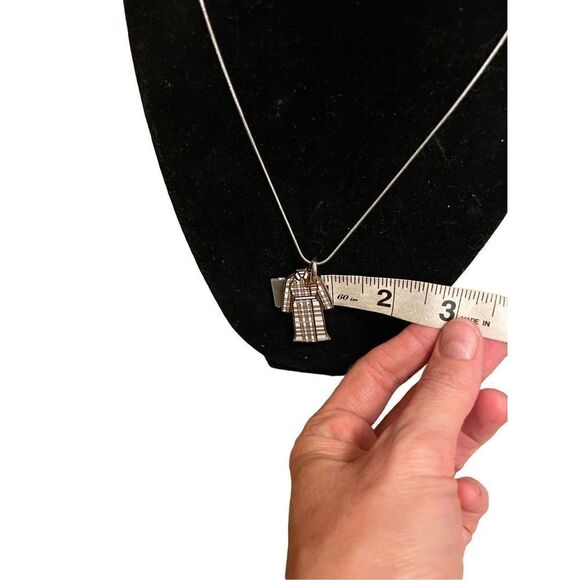 Burberry Necklace   - Picture 5 of 6